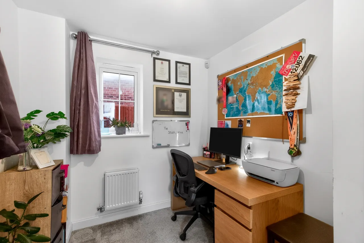 Cartmel Drive, Corby, NN18, photo 5