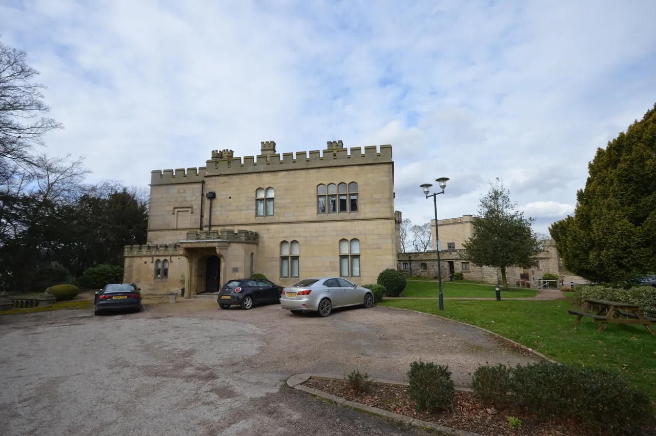 Queens Tower, 84 Park Grange Road, Nr City Centre, S2 3RW, photo 11