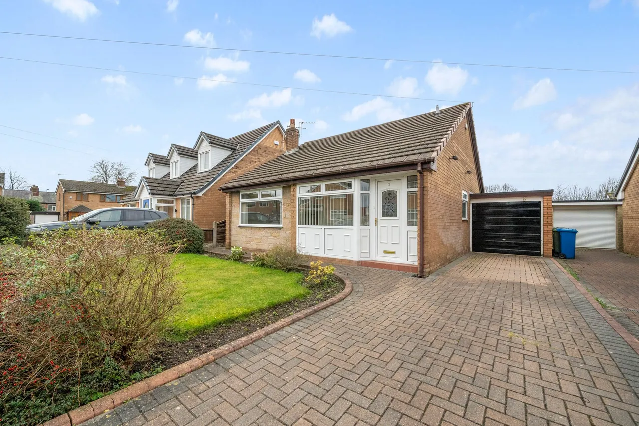 3 bed house for sale — Melverley Drive, Leigh, WN7 2HZ