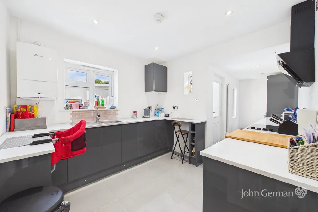 St. James Road, Barton-under-Needwood, photo 3