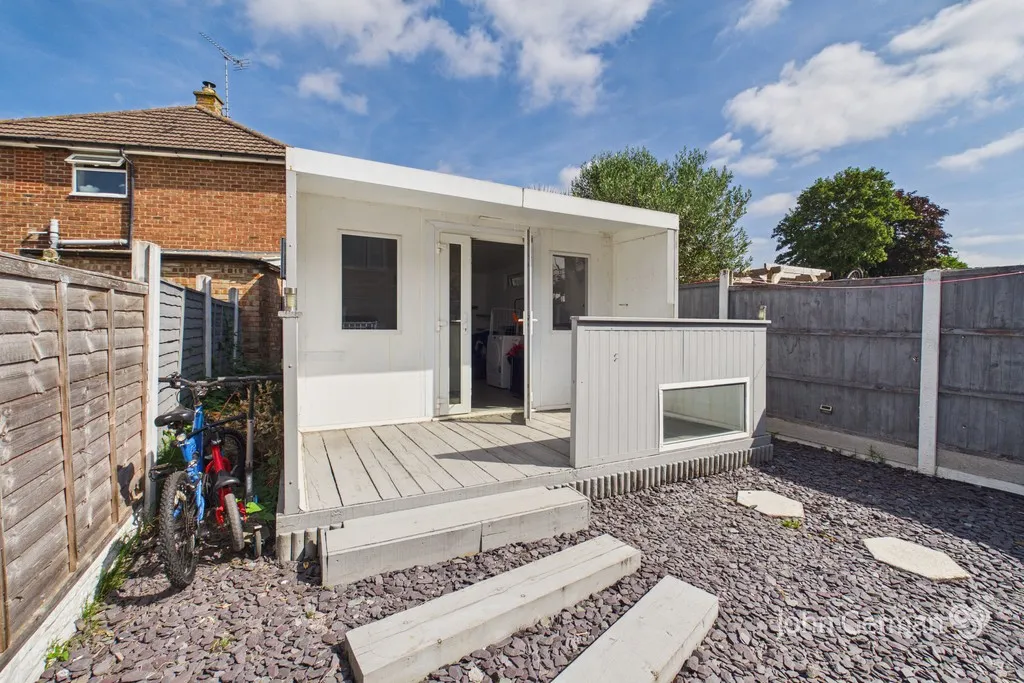 St. James Road, Barton-under-Needwood, photo 13