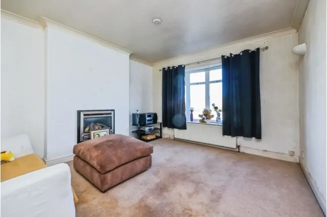 Surgeys Lane, Arnold, NG5, photo 4