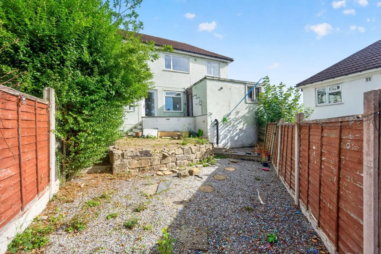 Grove Road, Horsforth, LS18, photo 17