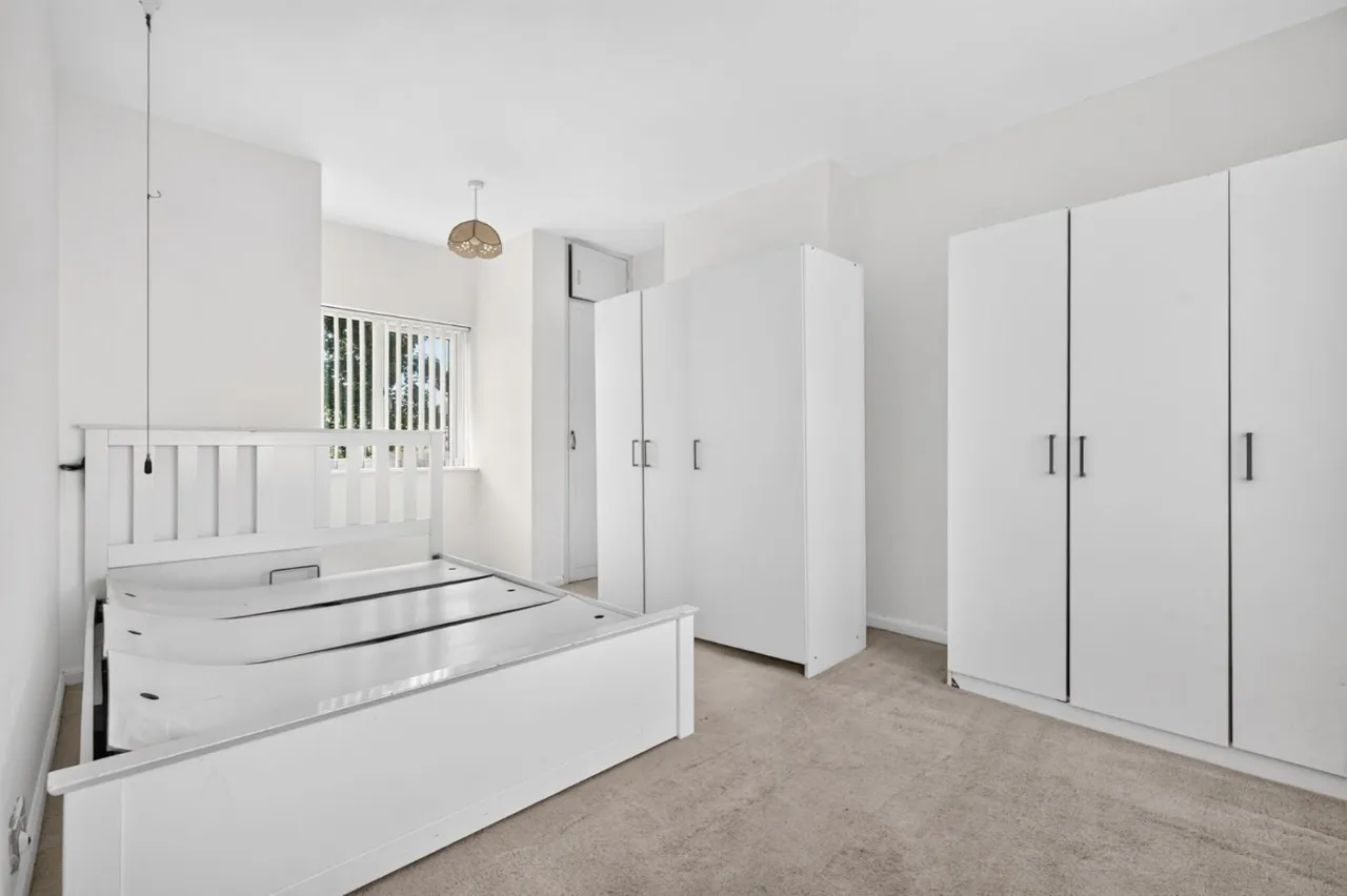 Grove Road, Horsforth, LS18, photo 8