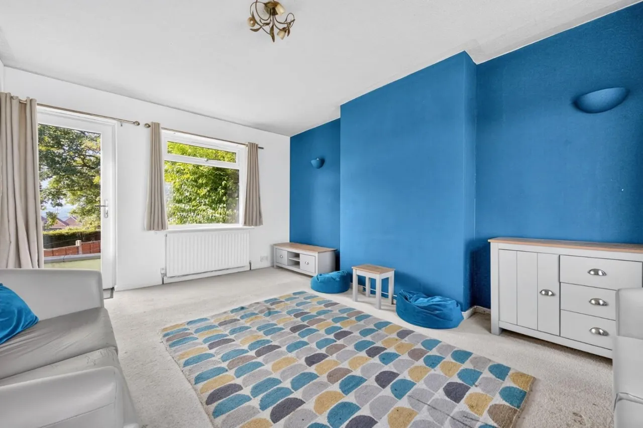 Grove Road, Horsforth, LS18, photo 2