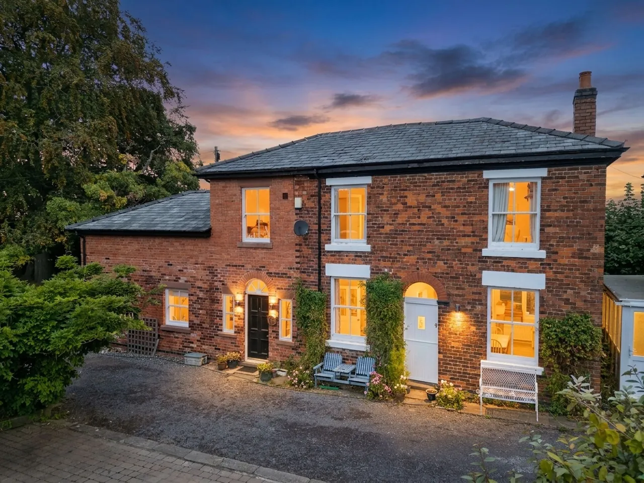 5 bed house for sale, Hobb Lane, Daresbury, WA4