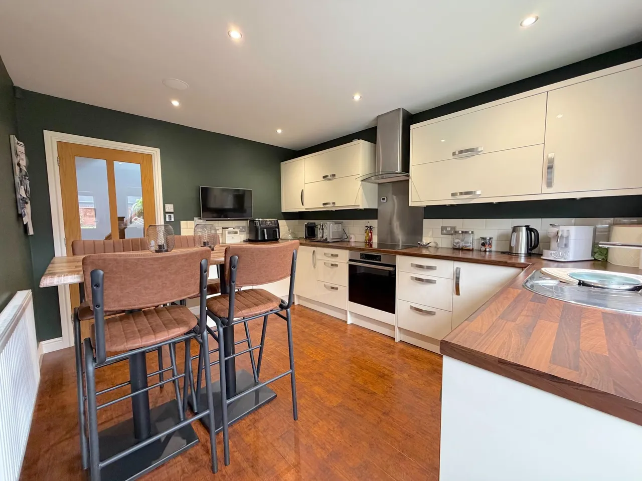 Honeysuckle Way, Great Wyrley, Walsall, WS6, photo 9