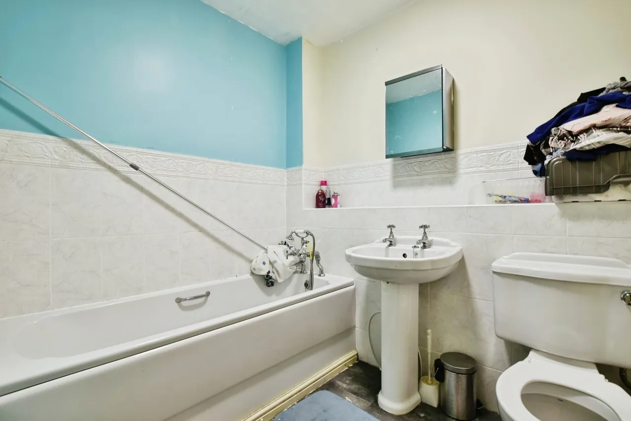 Regency Court, Altrincham, WA15, photo 13