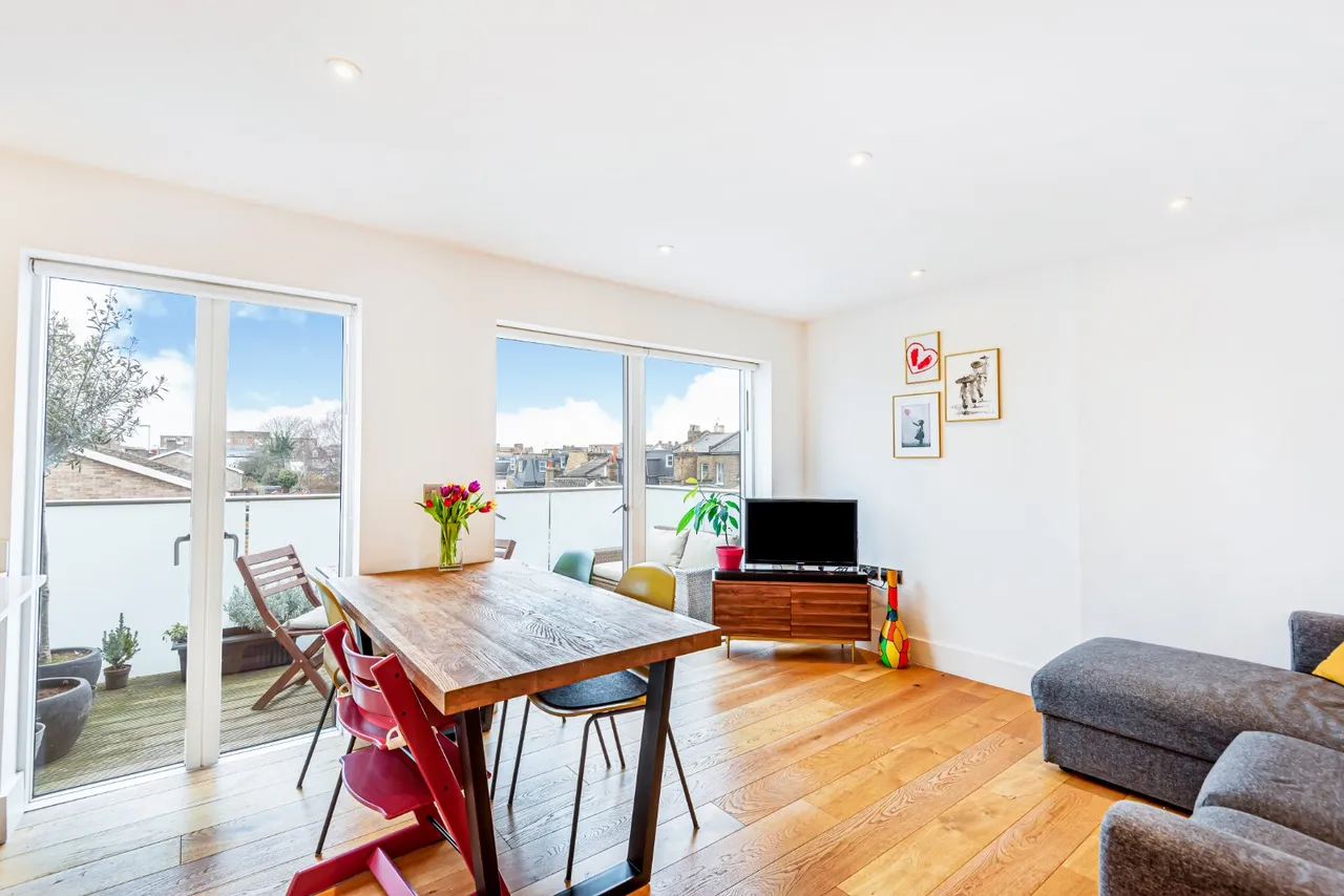 2 bed flat to rent, Cavendish Road, Balham, SW12