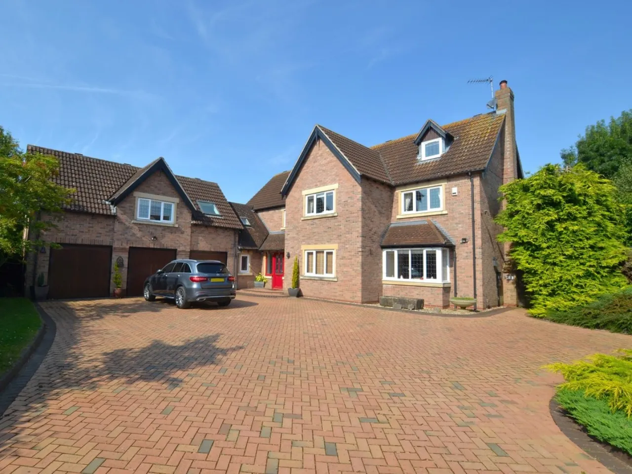 7 bed house for sale — Glebe Park, Newark