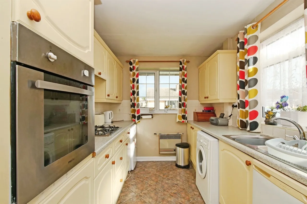 Churchfield Drive, Wigginton, YO32, photo 3