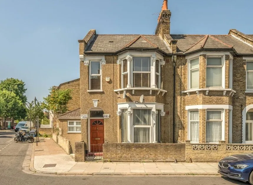 1 bed flat for sale, Ethnard Road, Peckham, SE15