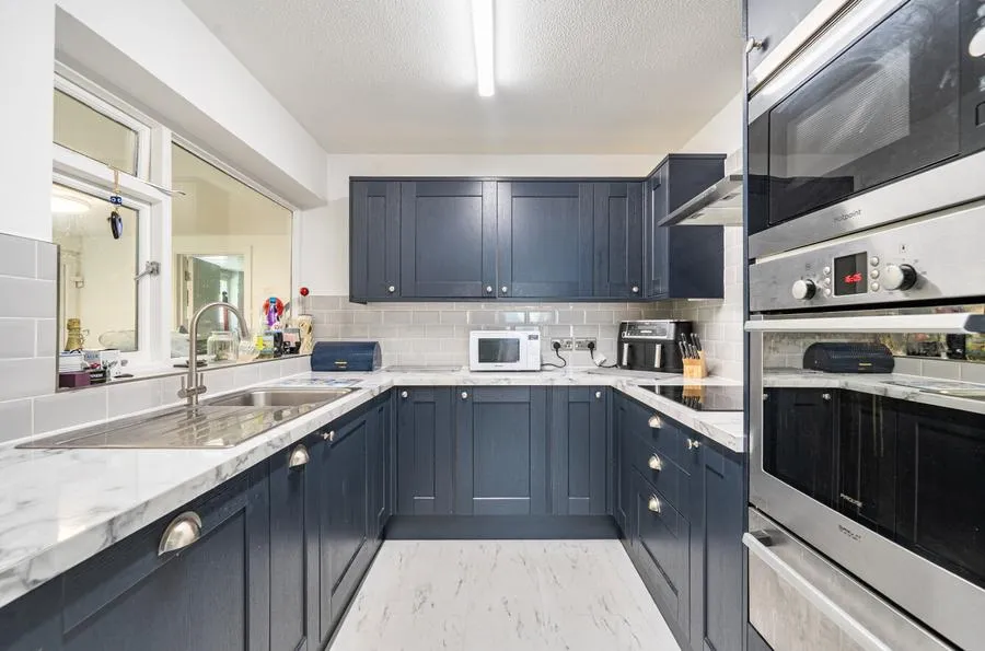 Horsham Road, Rusper, RH12, photo 19