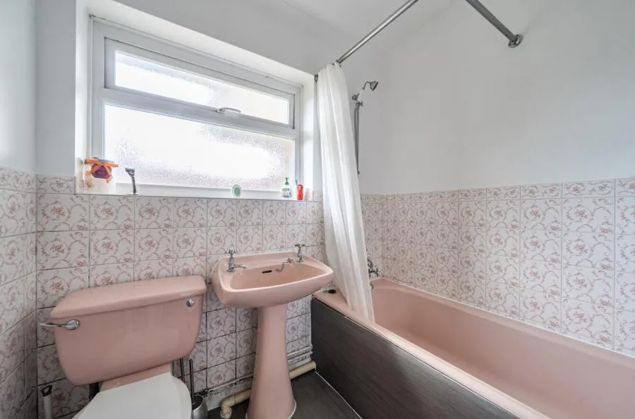 Horsham Road, Rusper, RH12, photo 11