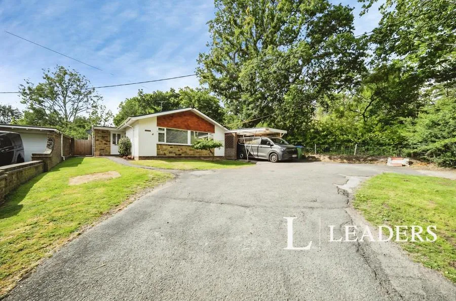 Horsham Road, Rusper, RH12, photo 31