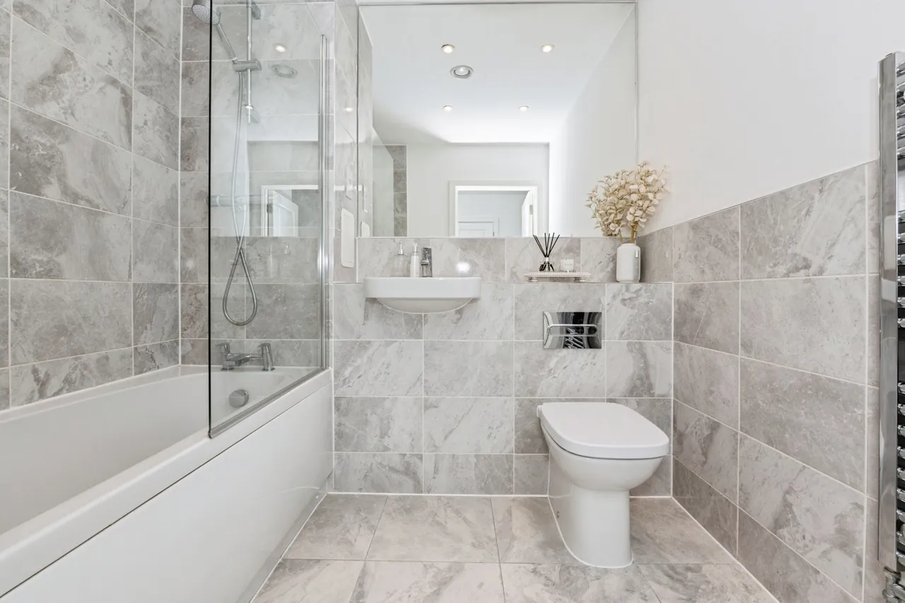 Bazley Close, Swanscombe, DA10, photo 12