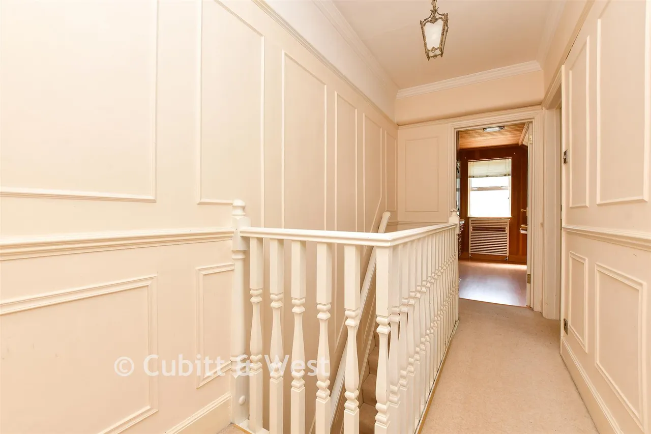 Lower Road, Kenley, CR8, photo 12