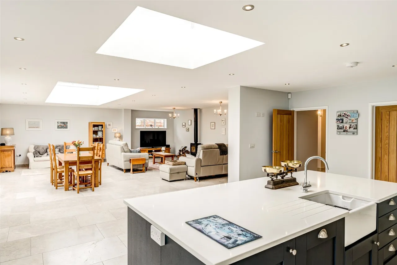 Ferringham Lane, Ferring, BN12, photo 5