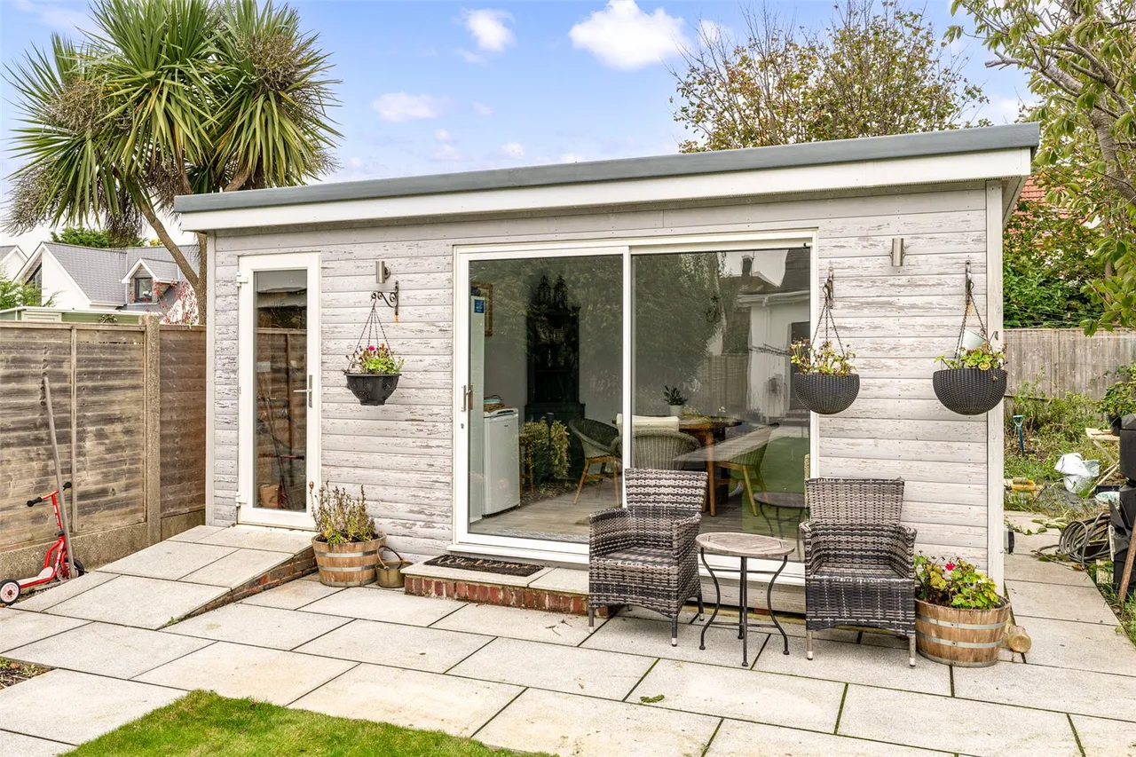 Ferringham Lane, Ferring, BN12, photo 30