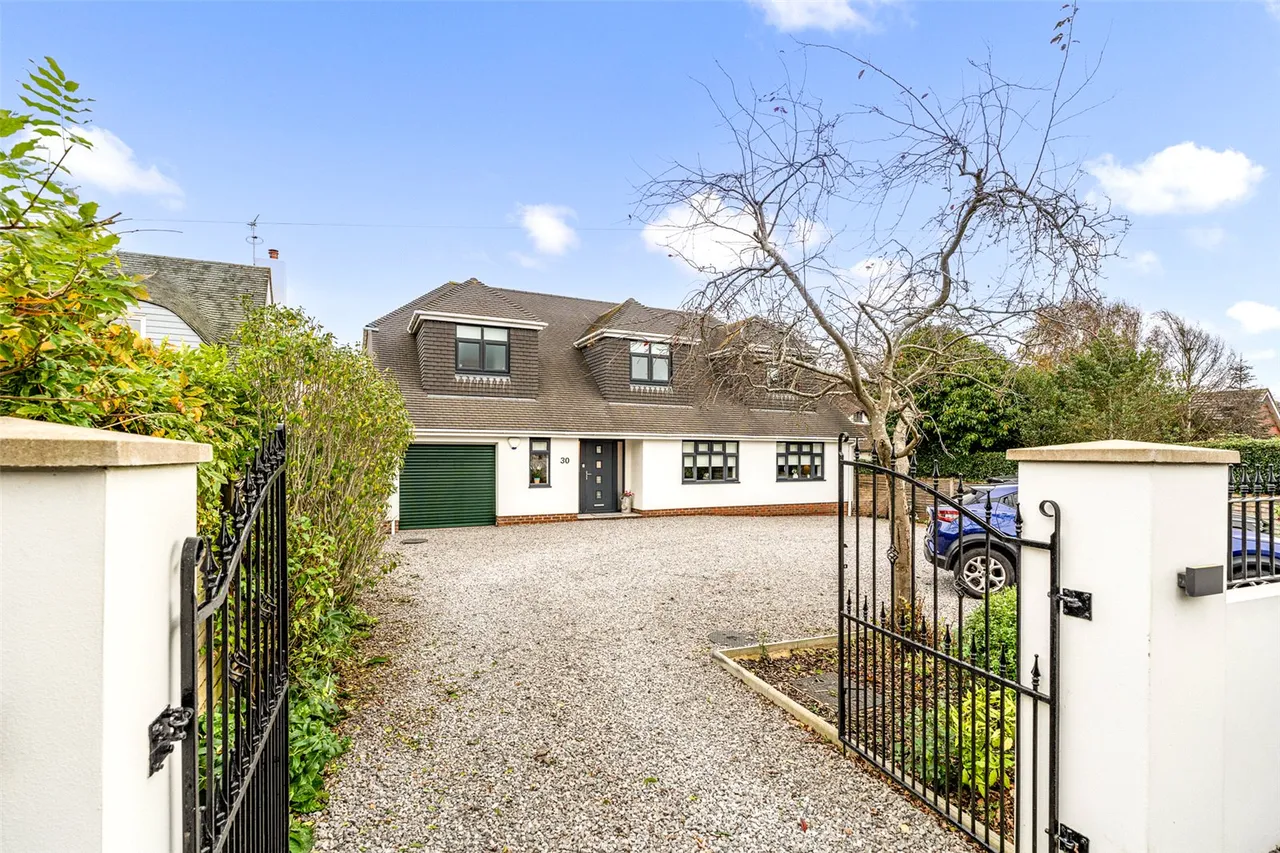 5 bed house for sale, Ferringham Lane, Ferring, BN12