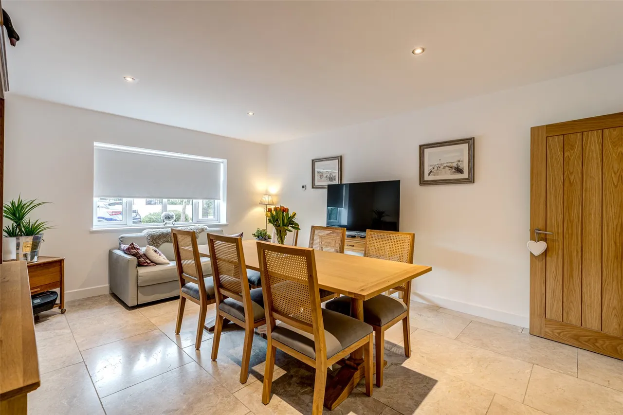 Ferringham Lane, Ferring, BN12, photo 12