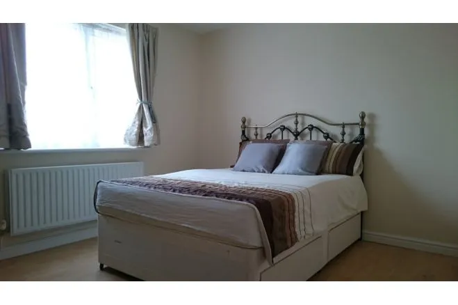 Clarendon Gardens, Wembley, HA9, photo 13