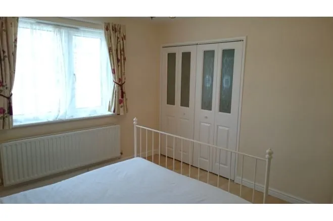 Clarendon Gardens, Wembley, HA9, photo 10