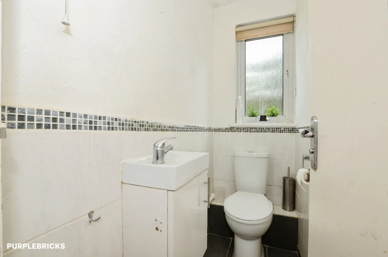 Clarendon Gardens, Wembley, HA9, photo 20