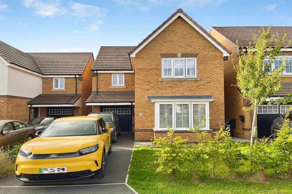 3 bed house for sale, Bowlands Lane, Catterall, PR3