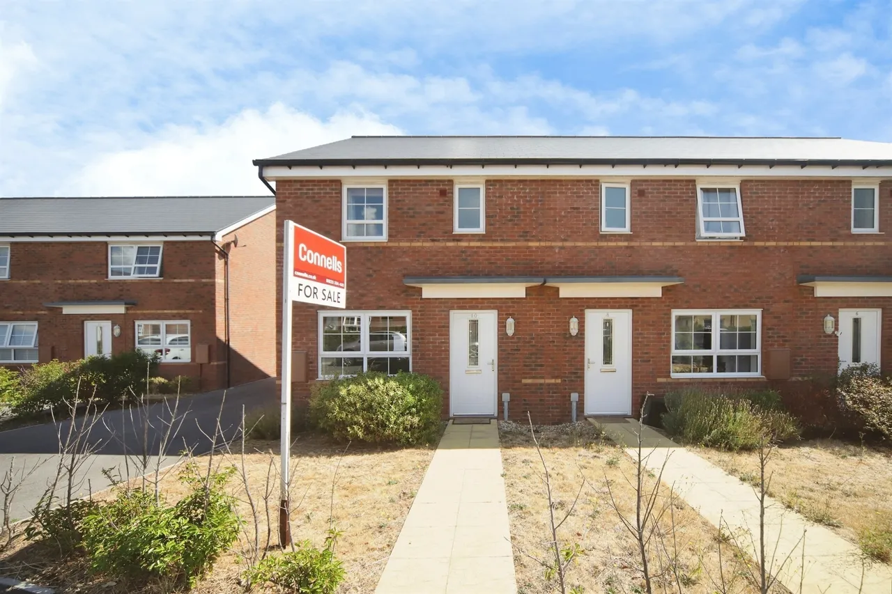 3 bed house for sale, Rossiter Road, Cheddon Fitzpaine, TA2