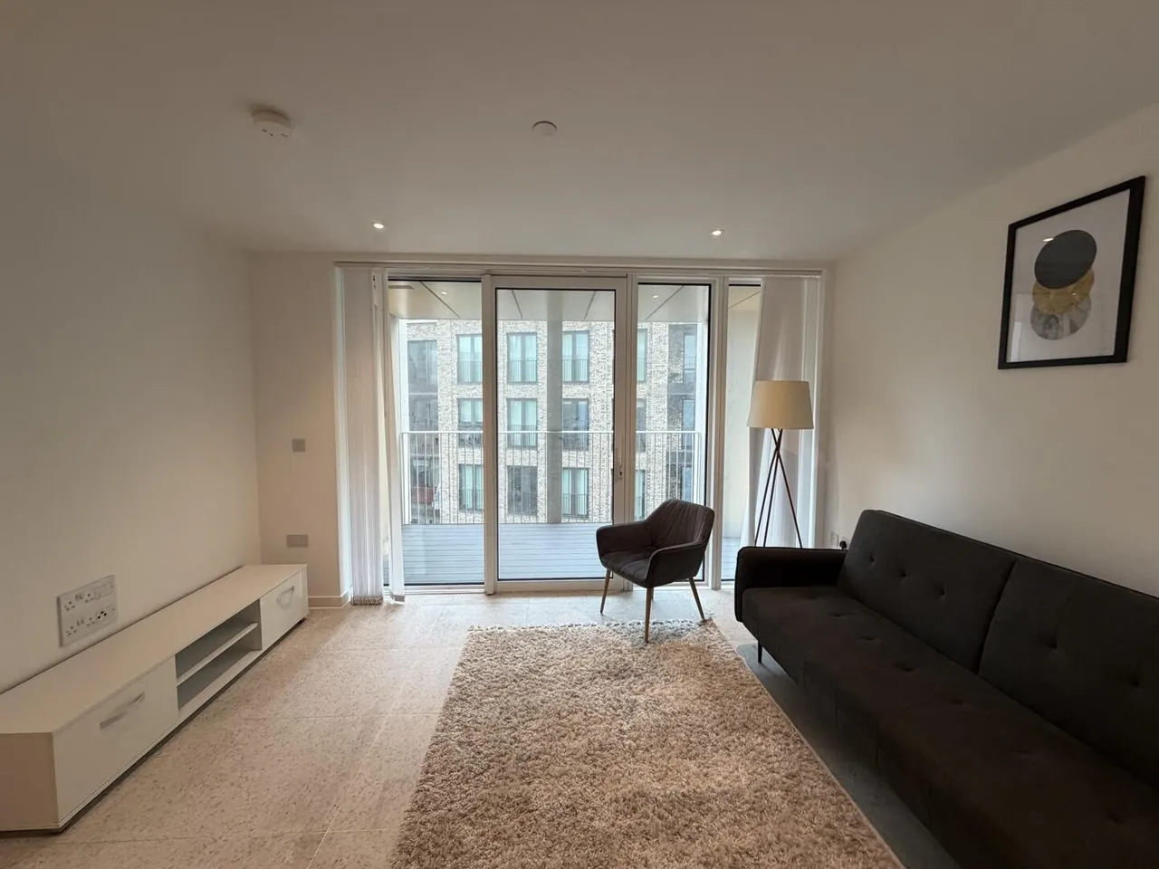 Cendal Crescent, London, E1, photo 3