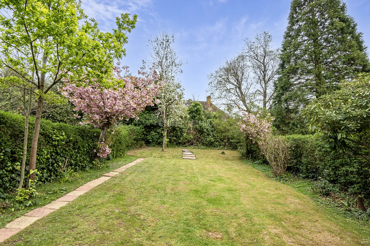 Greenhalgh Walk, Hampstead Garden Suburb, N2, photo 15