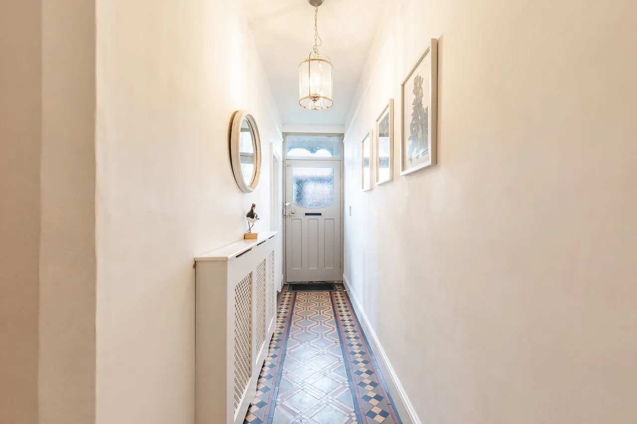 Four Bedroom Edwardian Town House in, photo 10