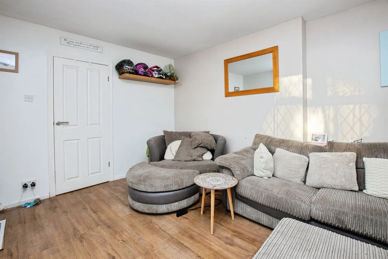 Kingsley Crescent, Stonebroom, DE55, photo 6
