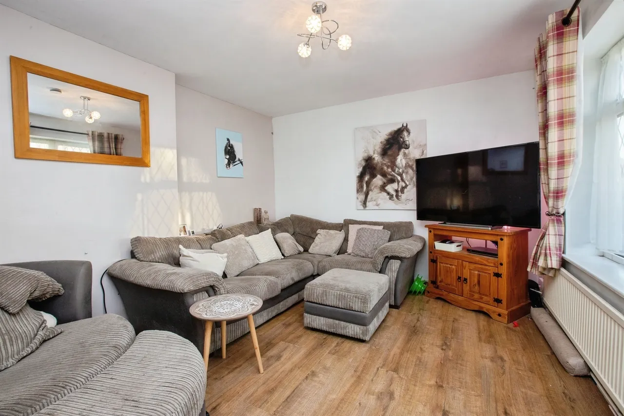 Kingsley Crescent, Stonebroom, DE55, photo 5
