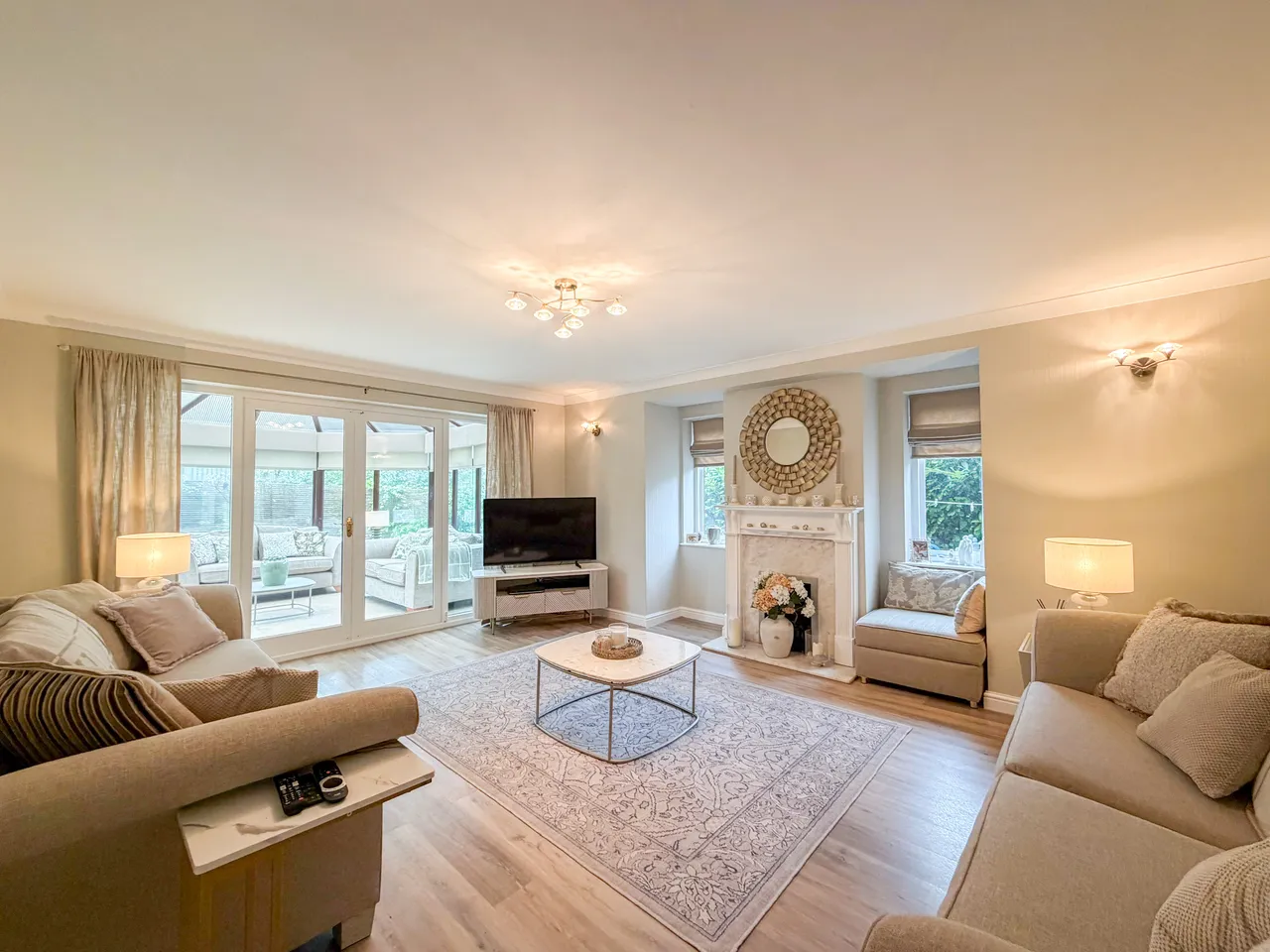 Walshaw Lane, Walshaw, BL8, photo 2