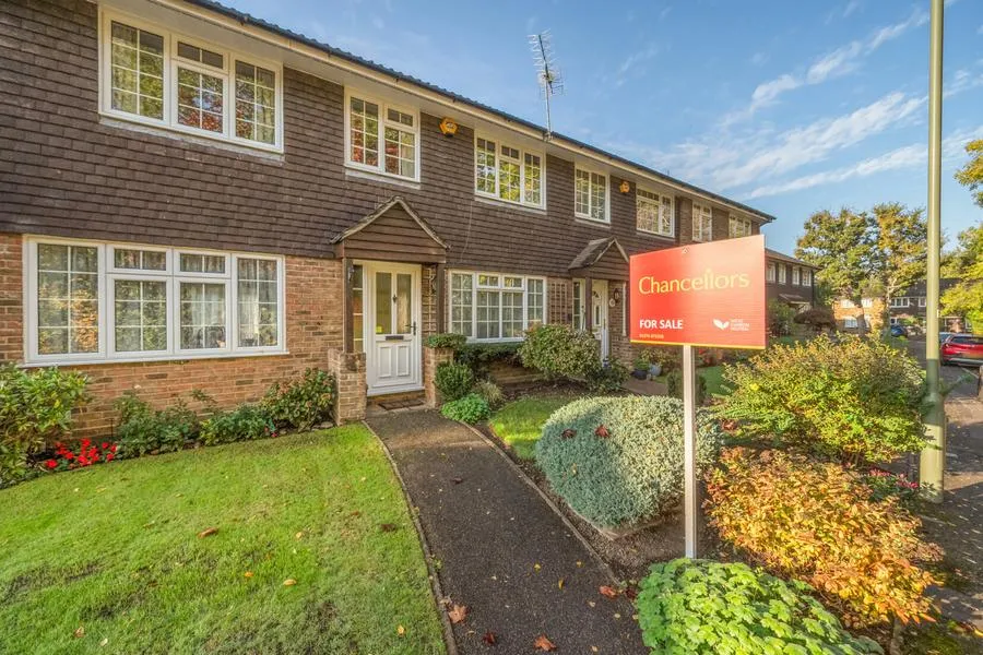 Christie Close, Lightwater, GU18, photo 17