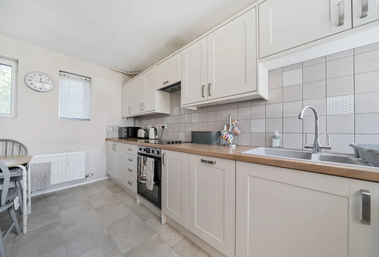 Spring Crescent, Bath, BA2 4HZ, photo 4