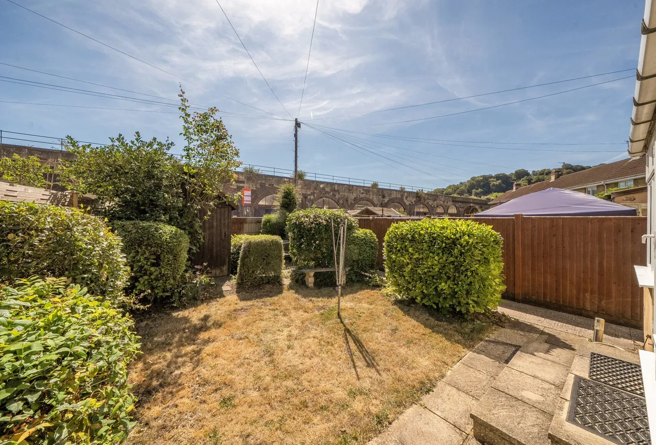 Spring Crescent, Bath, BA2 4HZ, photo 12
