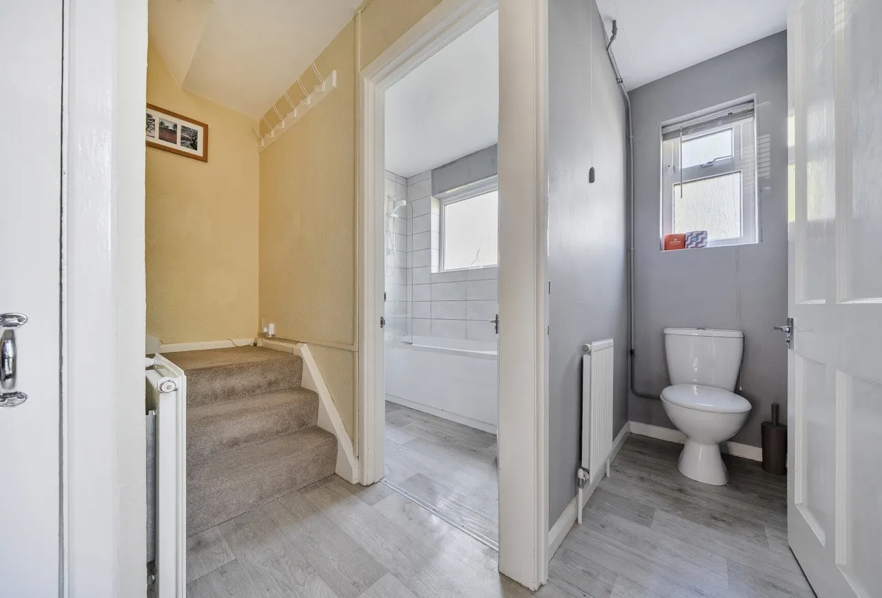 Spring Crescent, Bath, BA2 4HZ, photo 11