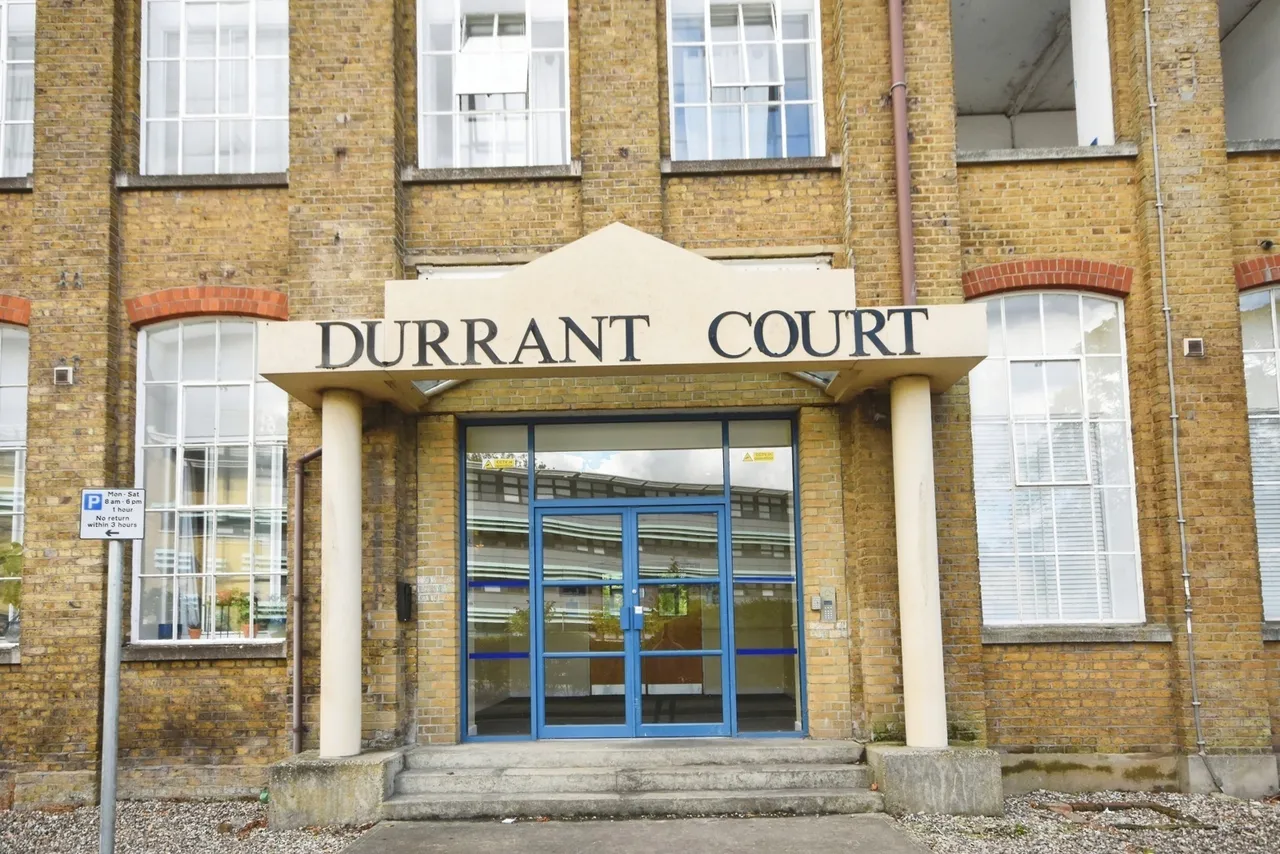 Durrant Court, Brook Street, Chelmsford, Essex, CM1, photo 2