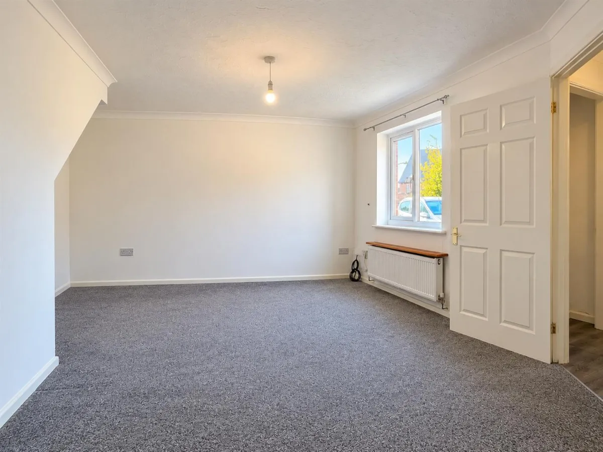 Chestnut Road, Abbeymead, GL4, photo 3