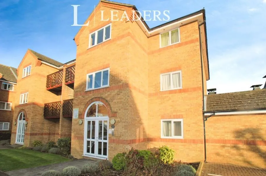 1 bed flat to rent, South Street, Bishops Stortford, CM23