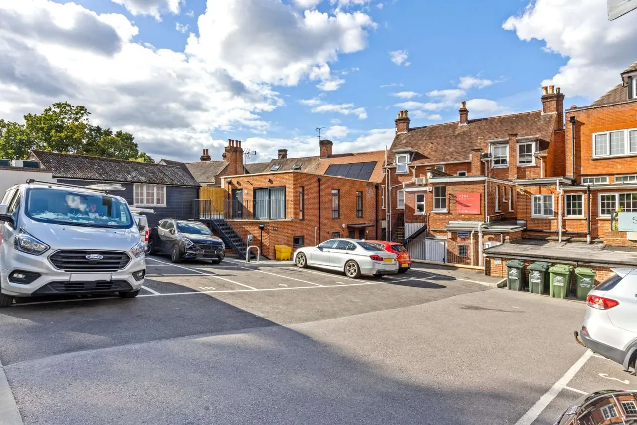 London Road, Sunningdale, SL5, photo 10
