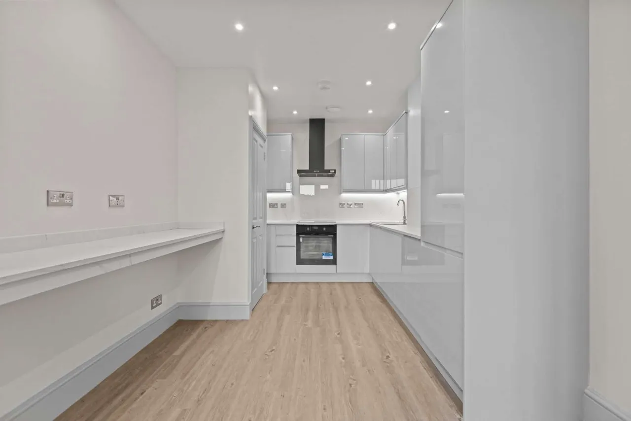 London Road, Sunningdale, SL5, photo 11