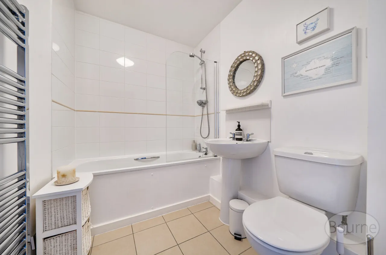 Admiral Way, Godalming, GU7, photo 10