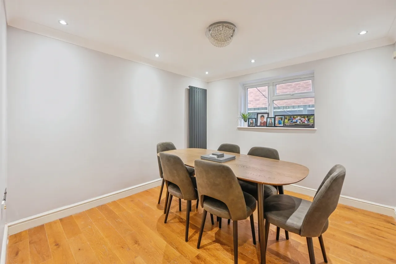 Rosyth Crescent, Chellaston, DE73, photo 9