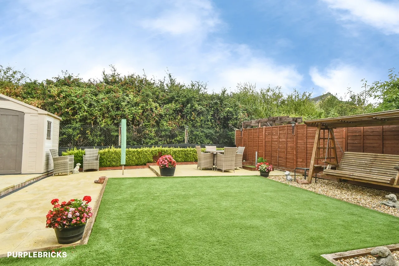 Hillier Crescent, Calne, SN11, photo 26