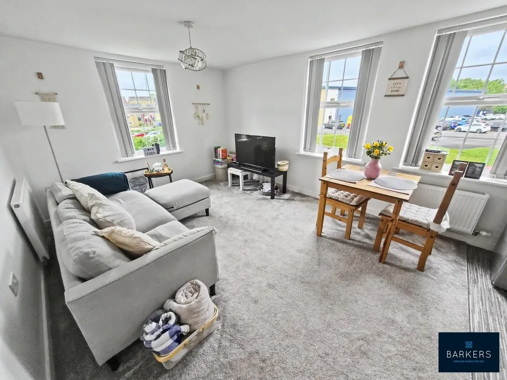 Heathfield Lane, Birkenshaw BD11 2DP, photo 2
