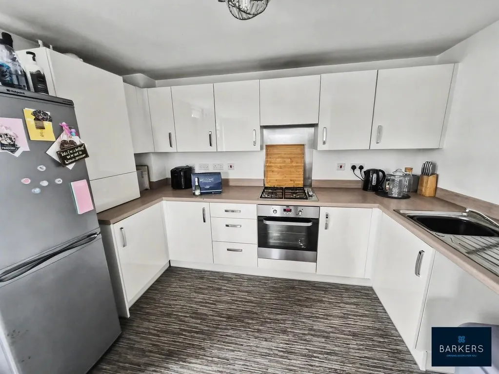 Heathfield Lane, Birkenshaw BD11 2DP, photo 6